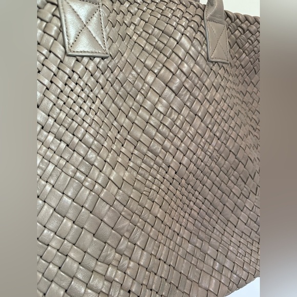 Falor F1883 Italian Leather Tote - Picture 4 of 15